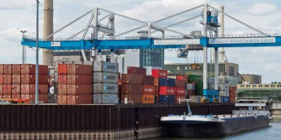 Trasporti combinati: approvata la legge quadro in materia di interporti