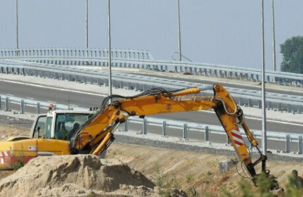 A12 Deiva Marina-Carrodano. Chiusura area parcheggio Castagnolasca carreggiata sud (direzione Livorno). Sostituzione barriere di sicurezza